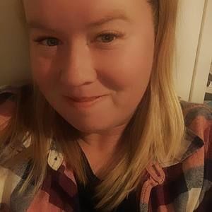 Meet your Posher, Angelica